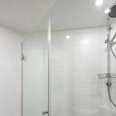 Apartamento Chic Loft At Center With Ac Budapest