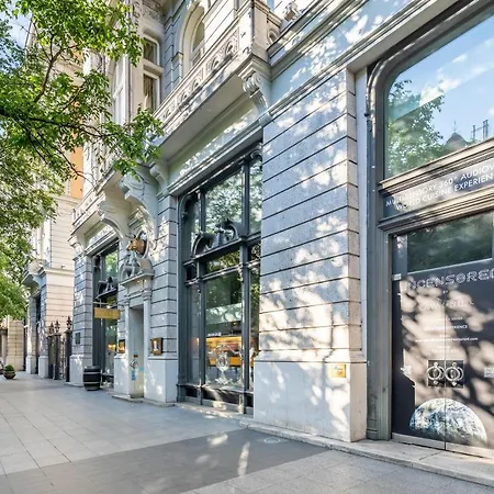Chic Loft At Center With Ac Apartamento Budapest